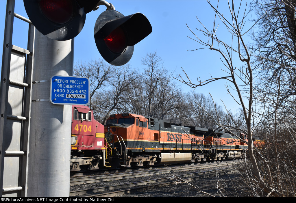 BNSF 1061 996